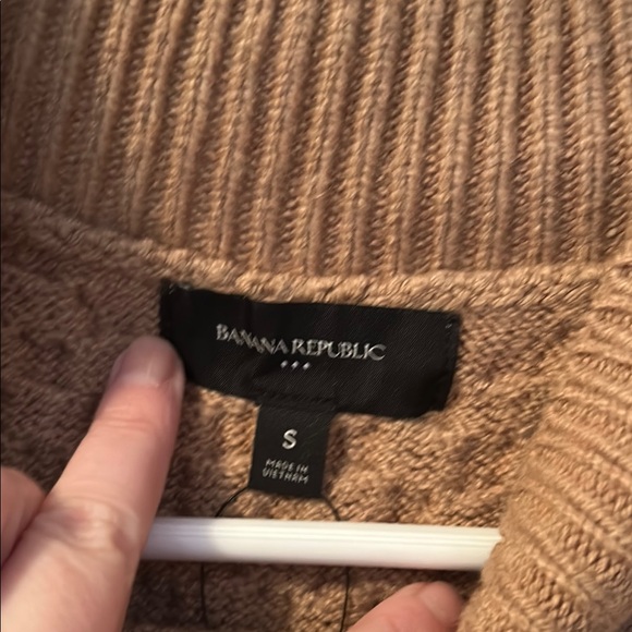 Cable Knit Tan Sweater - Picture 2 of 9